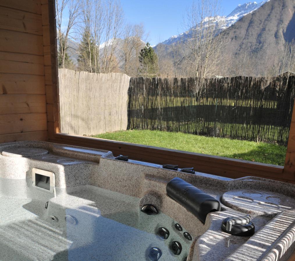 La Cle Des Bois Bed and Breakfast Le Bourg-dʼOisans Exteriör bild