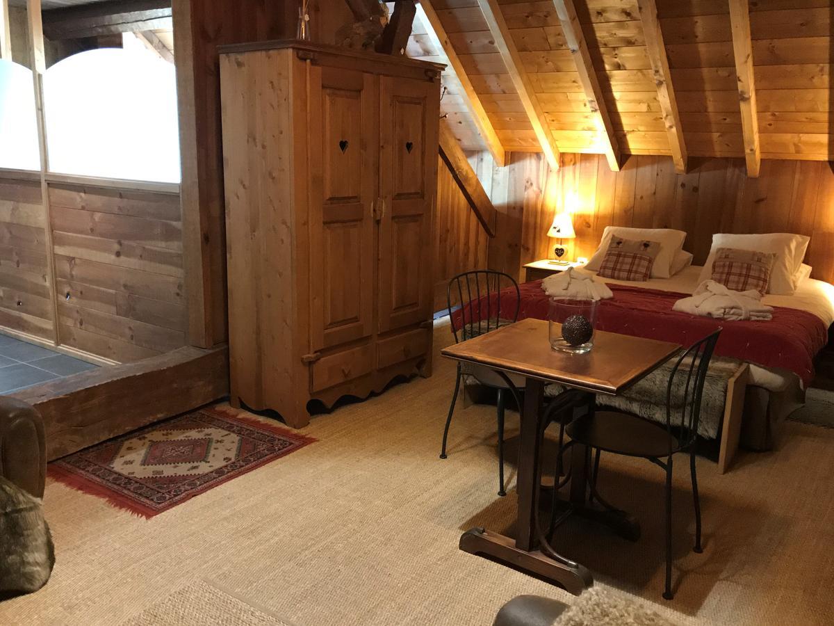 La Cle Des Bois Bed and Breakfast Le Bourg-dʼOisans Exteriör bild